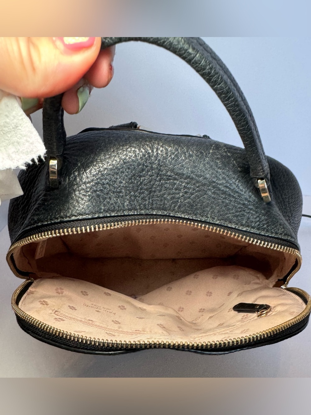 Kate Spade medium backpack in black pebbled leather with gold-tone hardware - Picture 8 of 10